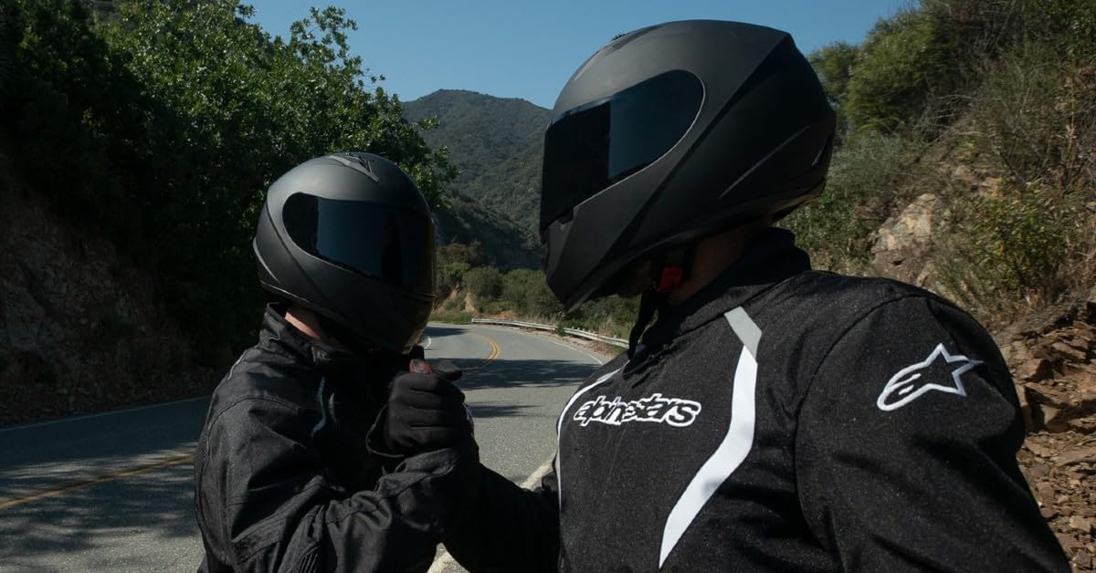 Компактный мотоциклетный шлем  – обзор и цена Full Face Helmet Carbon Fiber
